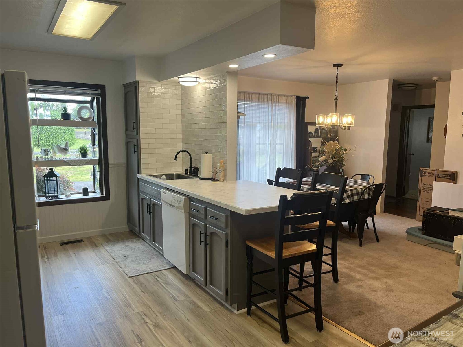 1655 Wheaton Street Raymond, WA 98577 - Photo 12 of 27