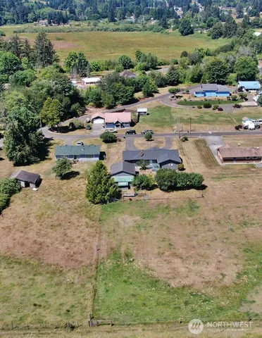 $465,000 | 1655 Wheaton Street, Raymond, WA 98577