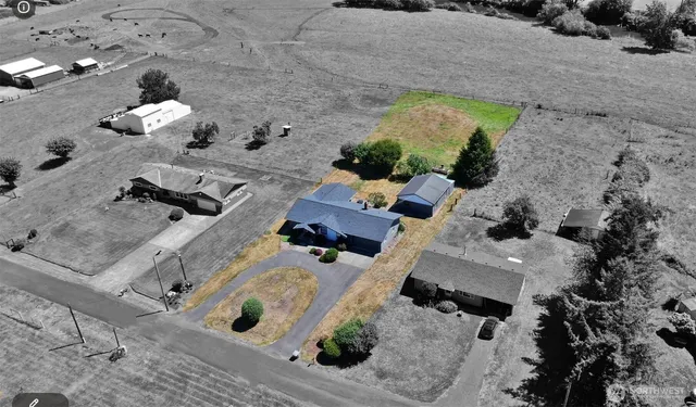 $465,000 | 1655 Wheaton Street, Raymond, WA 98577