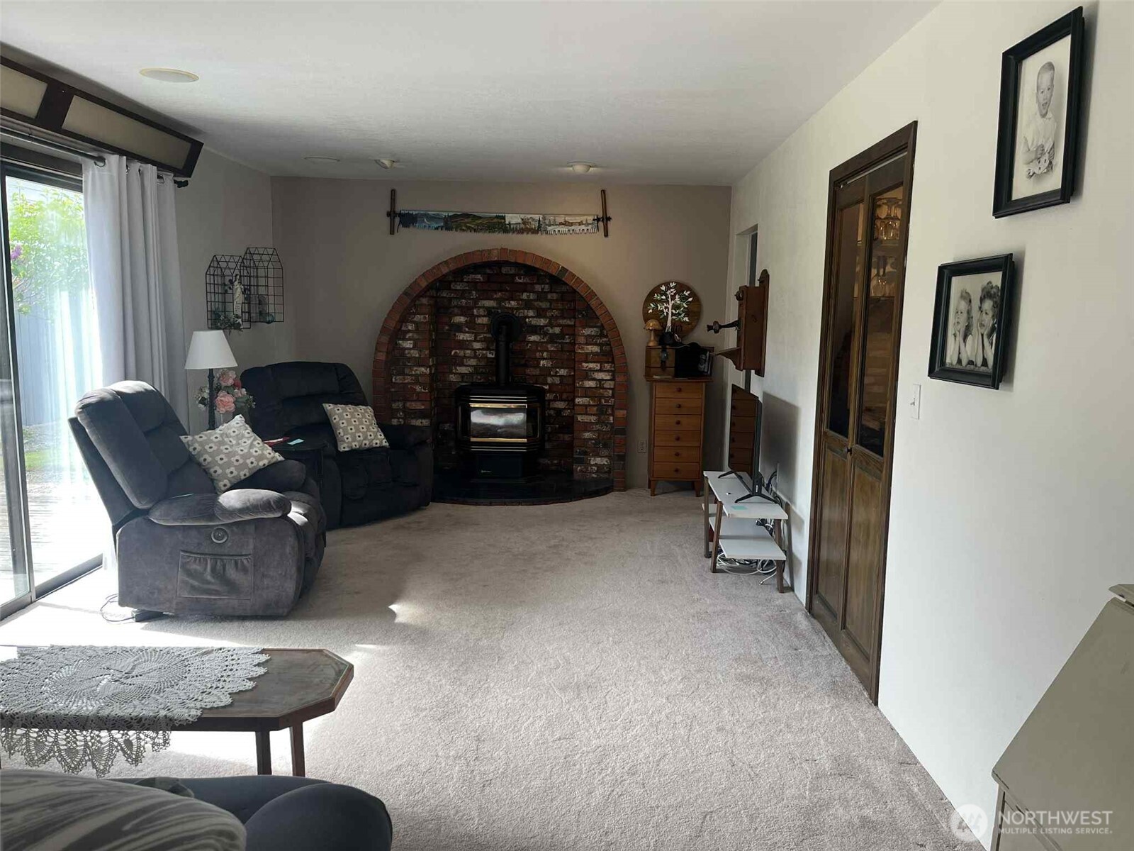 1655 Wheaton Street Raymond, WA 98577 - Photo 8 of 27