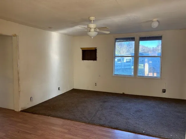 $800 | 225 County Road 4090, Woodville, TX 75979