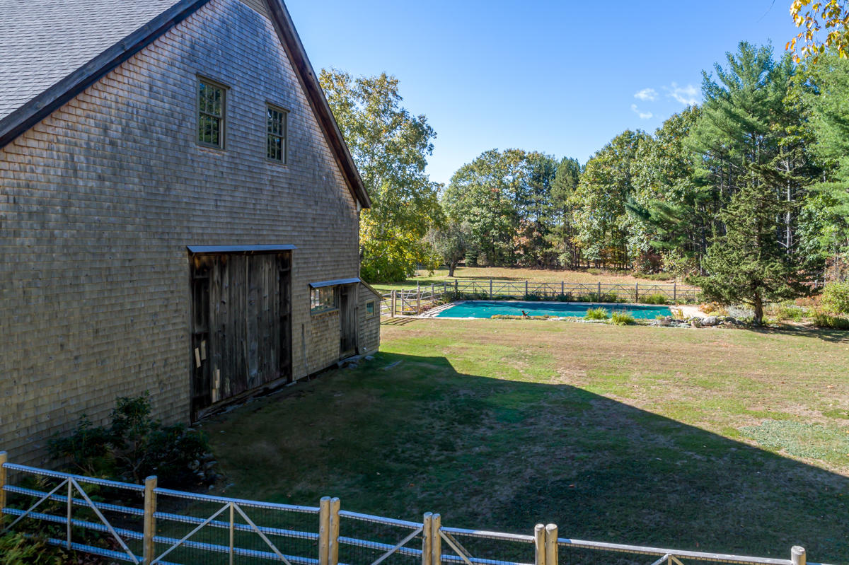 83 Gray Road North Yarmouth, ME 04097 - Photo 46 of 57 53-Barn (5 of 5)