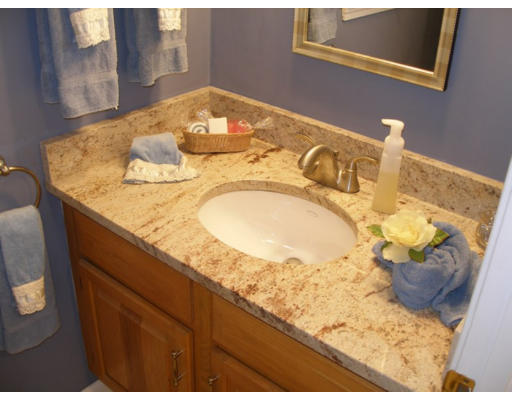 49 Sudbury Road Ashland, MA 01721 - Photo 11 of 20 Gallery Image 11