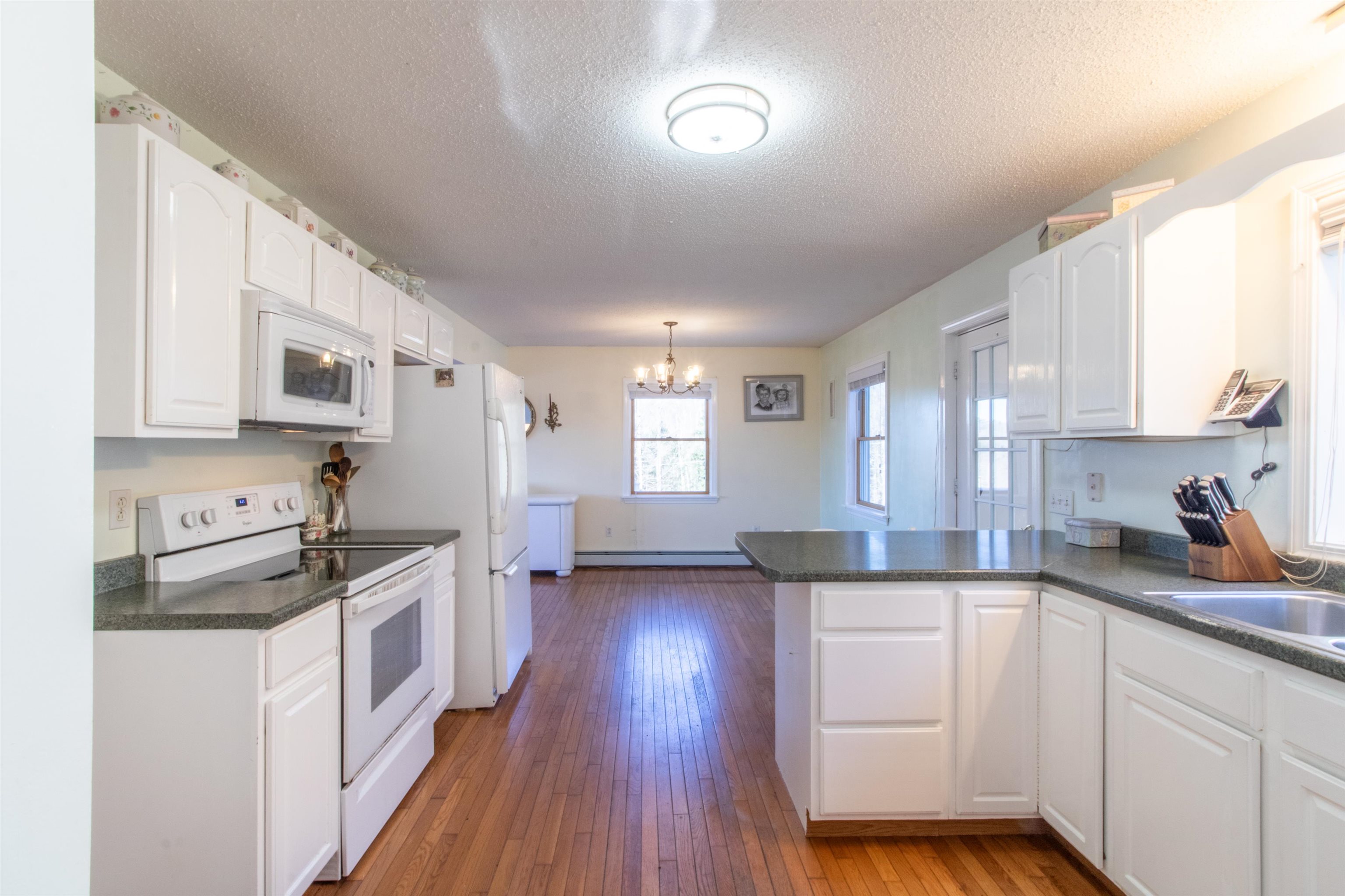 2557 Spaulding Road St. Johnsbury, VT 05819 - Photo 10 of 36 Gallery Image 10