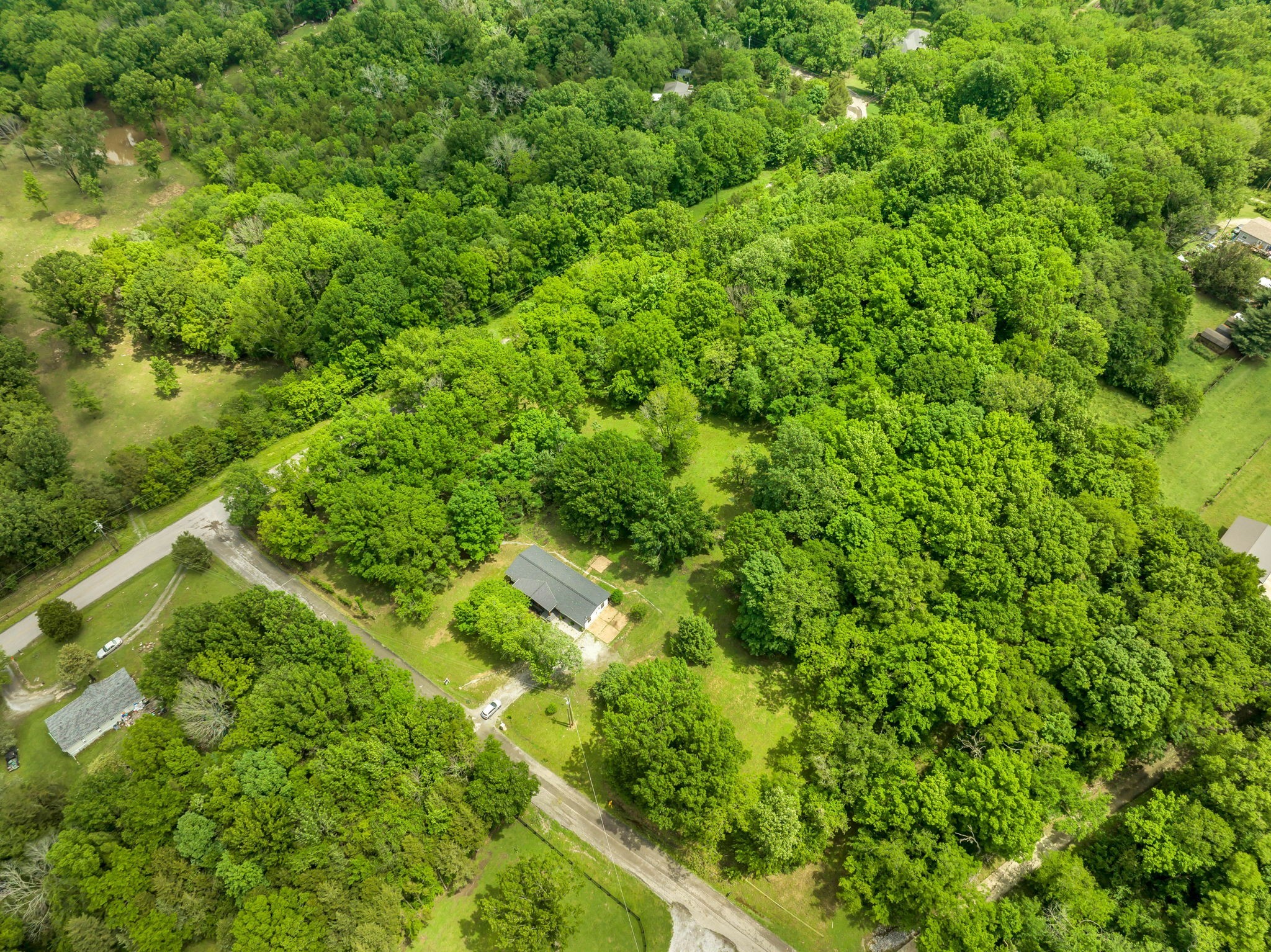 1670 Elmore Road Eagleville, TN 37060 - Photo 3 of 63 Gallery Image 3