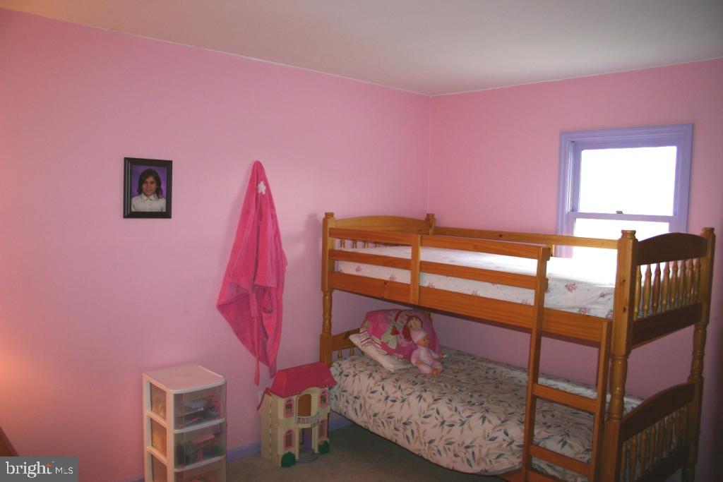 1782 Wilderness Road Lancaster, PA 17603 - Photo 3 of 13 Gallery Image 3