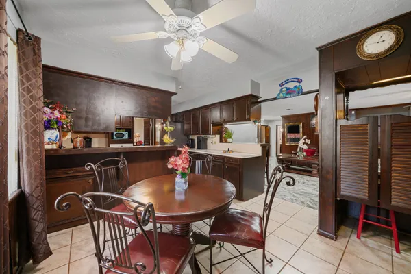 $325,000 | 1102 Glouchester Lane, Houston, TX 77073