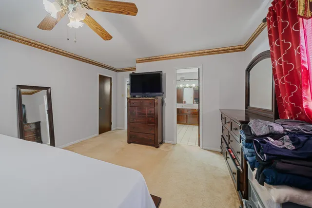 $325,000 | 1102 Glouchester Lane, Houston, TX 77073