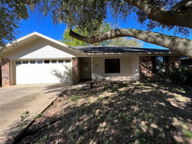 $1,450 | 5335 Lauri Lane, Bossier City, LA 71112