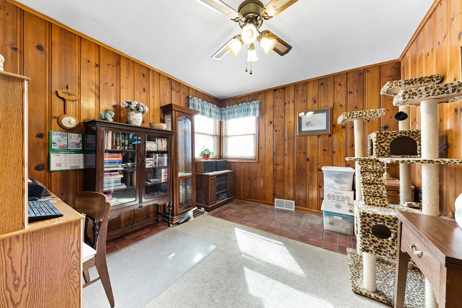 110 West 12th Avenue Naperville, IL 60563 - Photo 12 of 20 a view of hall way with furniture and chandelier