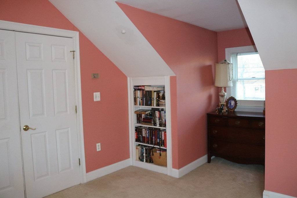 188 Whalom Road Lunenburg, MA 01462 - Photo 19 of 30 Gallery Image 19