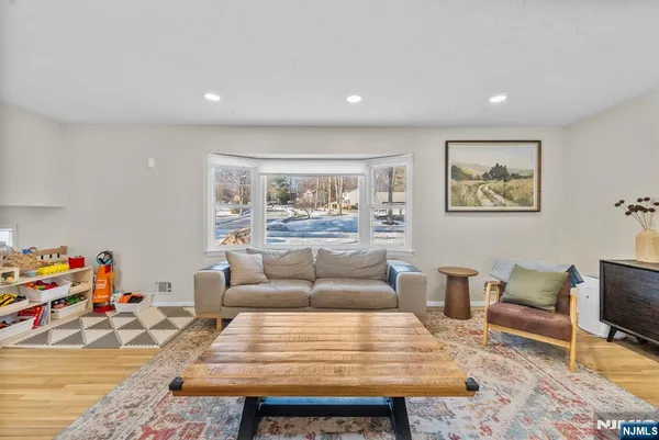 $699,000 | 11 Grover Street, Roxbury Township, NJ 07876