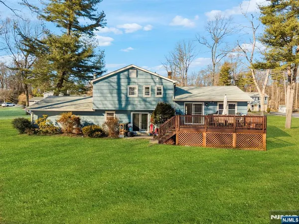 $699,000 | 11 Grover Street, Roxbury Township, NJ 07876