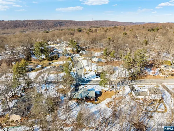 $699,000 | 11 Grover Street, Roxbury Township, NJ 07876