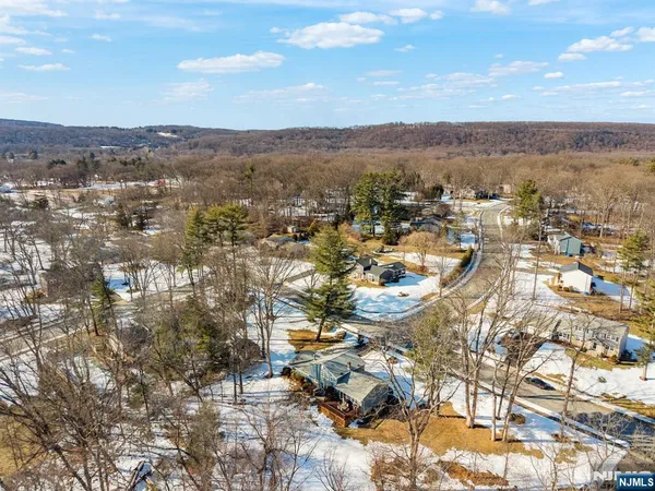 $699,000 | 11 Grover Street, Roxbury Township, NJ 07876