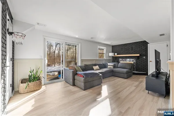 $699,000 | 11 Grover Street, Roxbury Township, NJ 07876