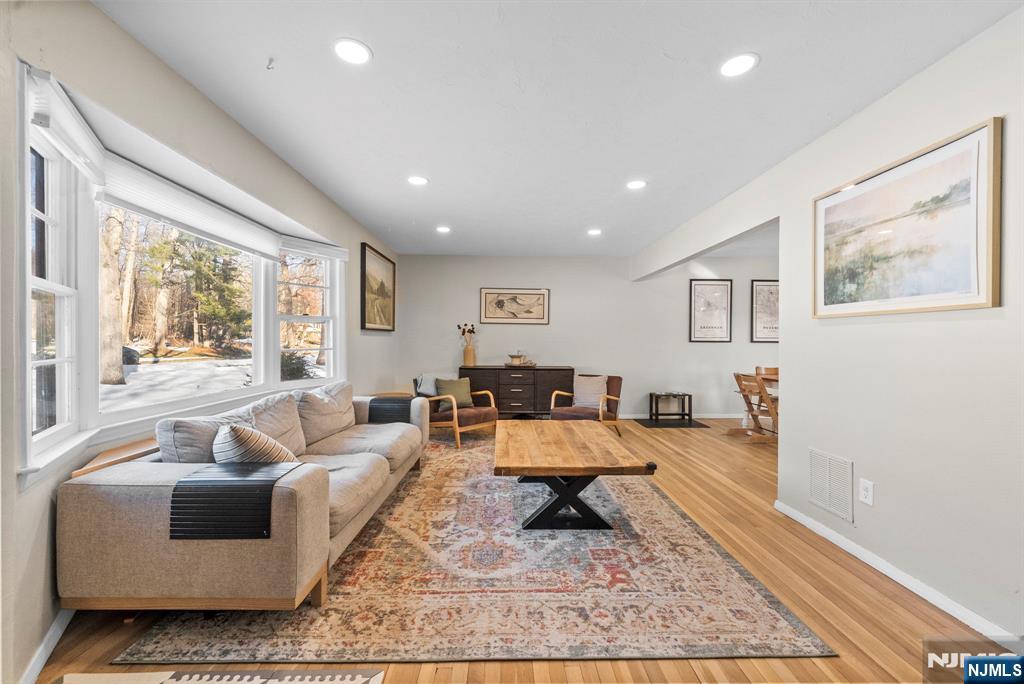 11 Grover Street Roxbury Township, NJ 07876 - Photo 10 of 50