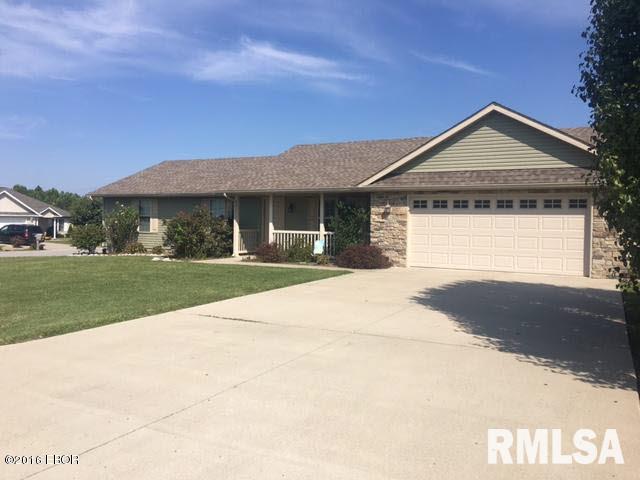 1701 Crown Road Herrin, IL 62948 - Photo 3 of 26
