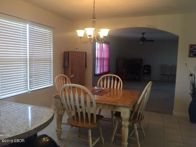1701 Crown Road Herrin, IL 62948 - Photo 8 of 26