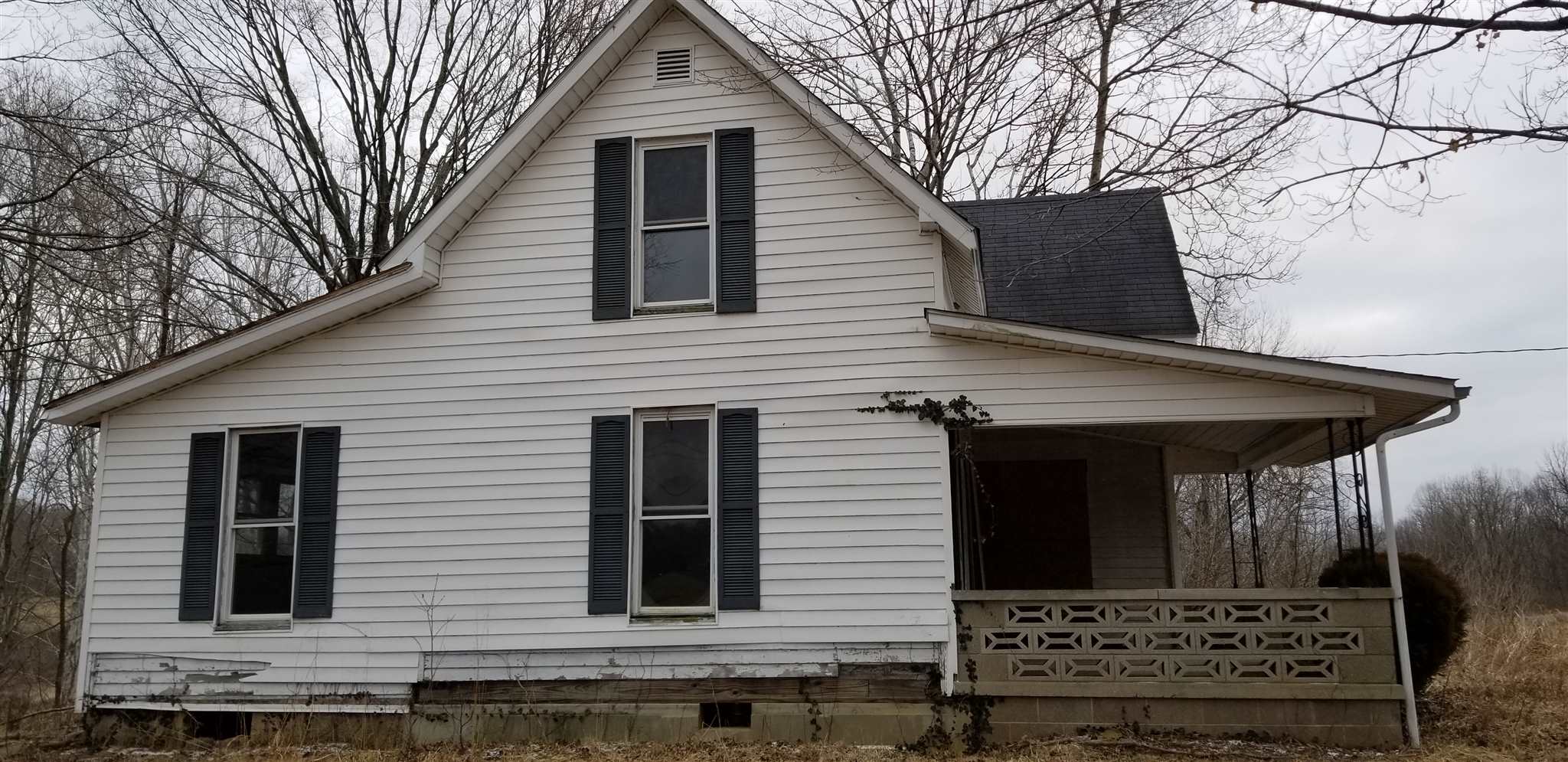 1269 East Kelly Branch Road Bloomfield, IN 47424 - Photo 2 of 24