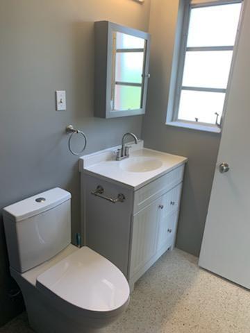 5374 Southeast Harbor Terrace Stuart, FL 34997 - Photo 16 of 20 Master Bath