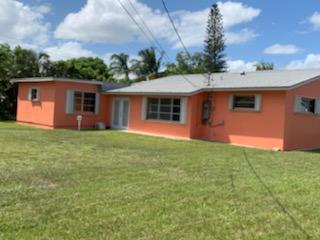 5374 Southeast Harbor Terrace Stuart, FL 34997 - Photo 3 of 20 Back of House