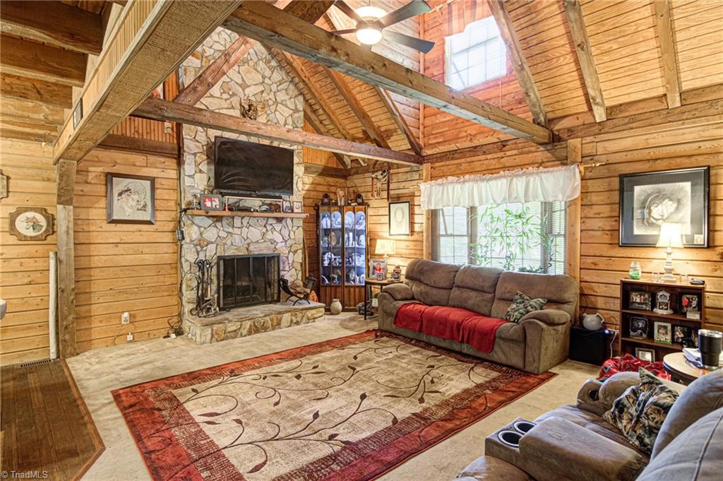 3912 North Main Street High Point, NC 27265 - Photo 2 of 37 Gallery Image 2