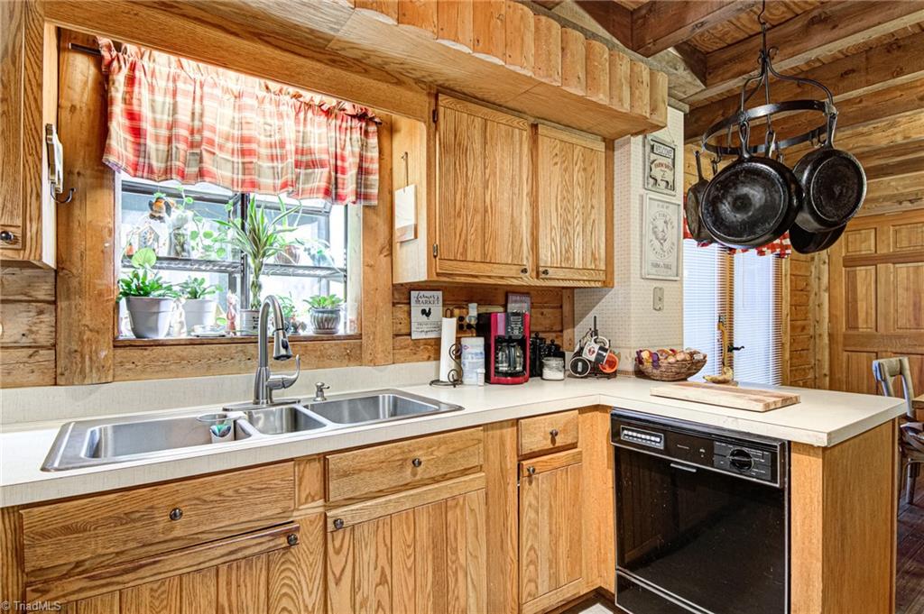 3912 North Main Street High Point, NC 27265 - Photo 14 of 37 Gallery Image 14