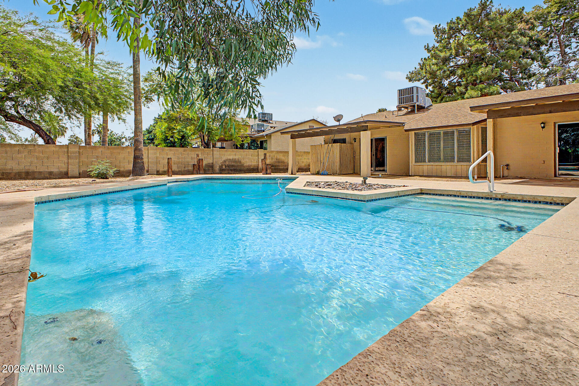 14237 North 24th Avenue Phoenix, AZ 85023 - Photo 34 of 37 34 - 24th