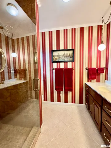 $399,900 | 9879 Steel City Road, Benton, IL 62812