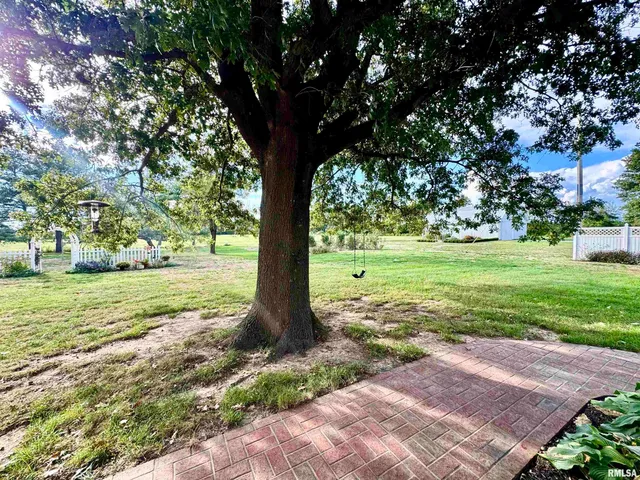 $399,900 | 9879 Steel City Road, Benton, IL 62812