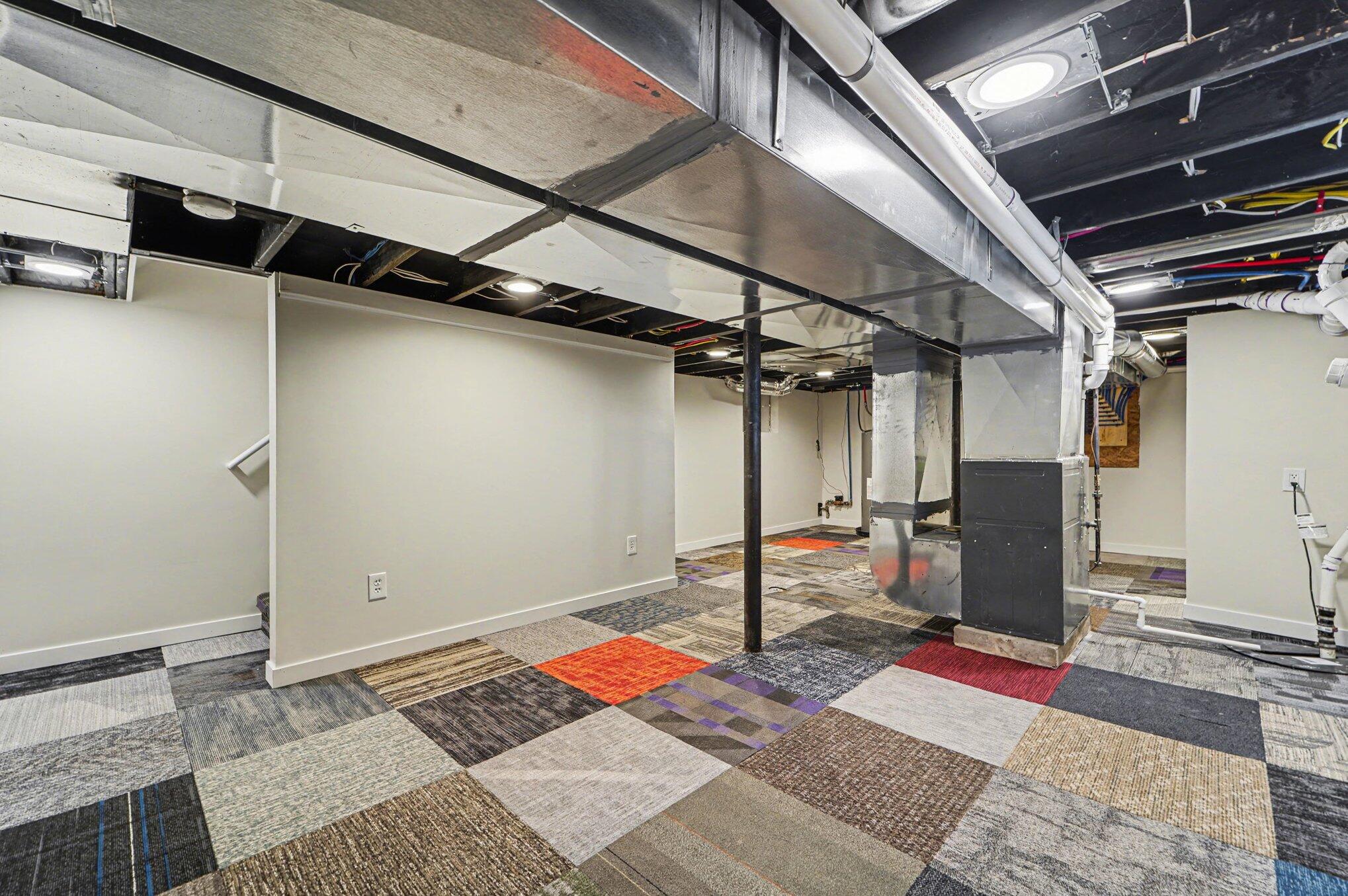25316 Peter Kaltz Road Warren, MI 48091 - Photo 12 of 14 012_file_6208