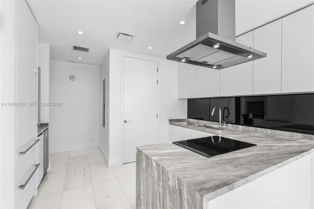 $4,350 | 700 Northeast 26th Terrace, Unit 2904, Miami, FL 33137