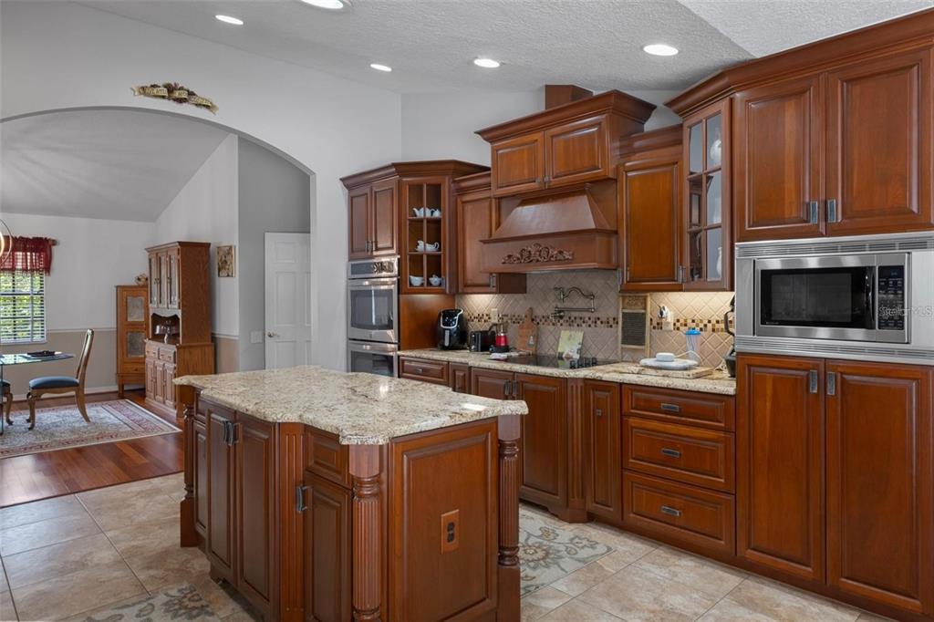 6475 Laurel Oak Drive Spring Hill, FL 34607 - Photo 11 of 37