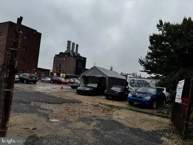 $12,000,000 | 900 Callowhill Street, Philadelphia, PA 19123