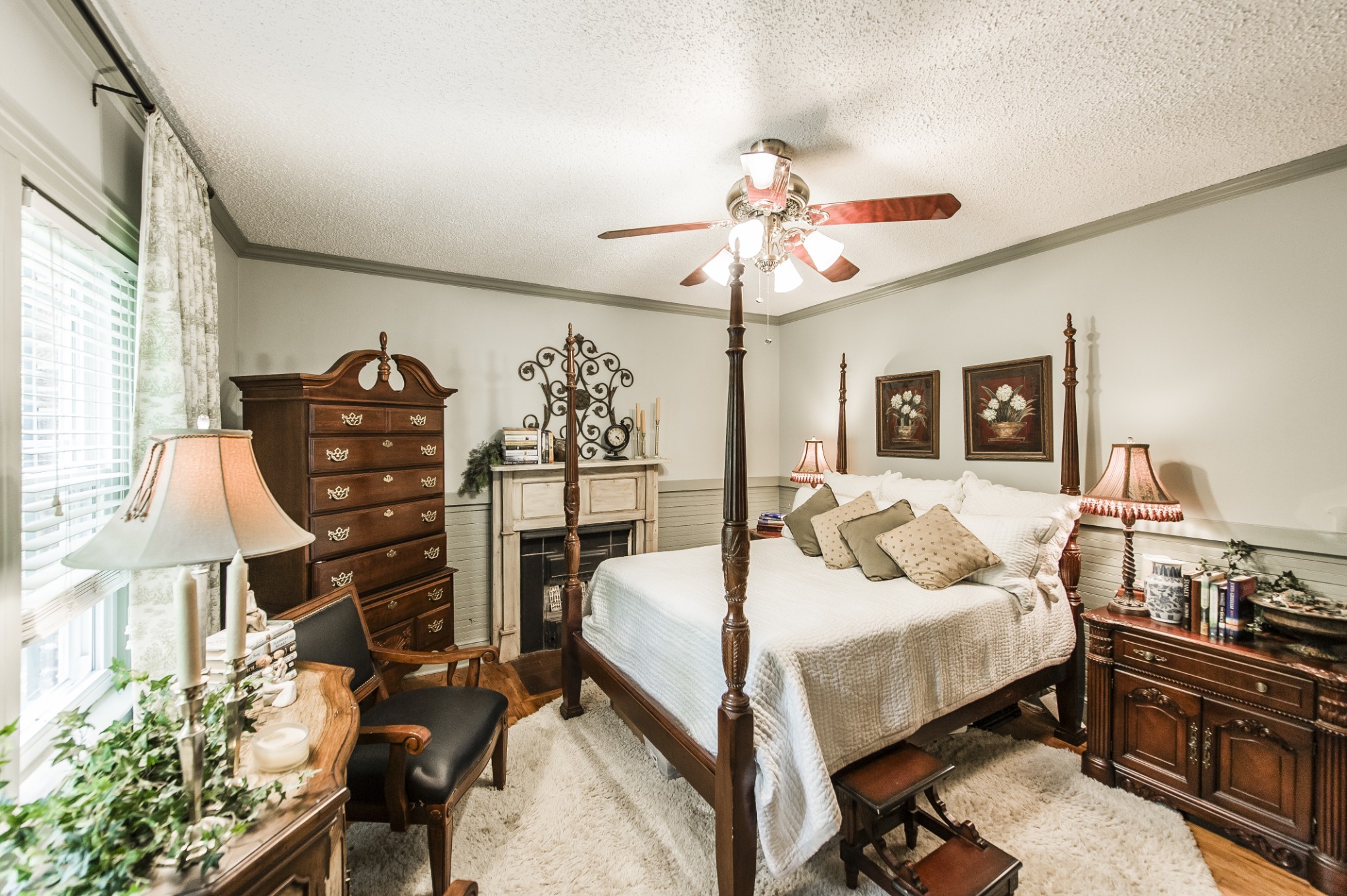 7255 Lebanon Road Lebanon, TN 37087 - Photo 39 of 55 a bedroom with a bed and wooden floor
