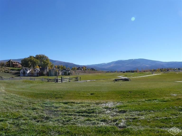 76 Lynx Circle Gypsum, CO 81637 - Photo 14 of 17 a view of an ocean and a mountain