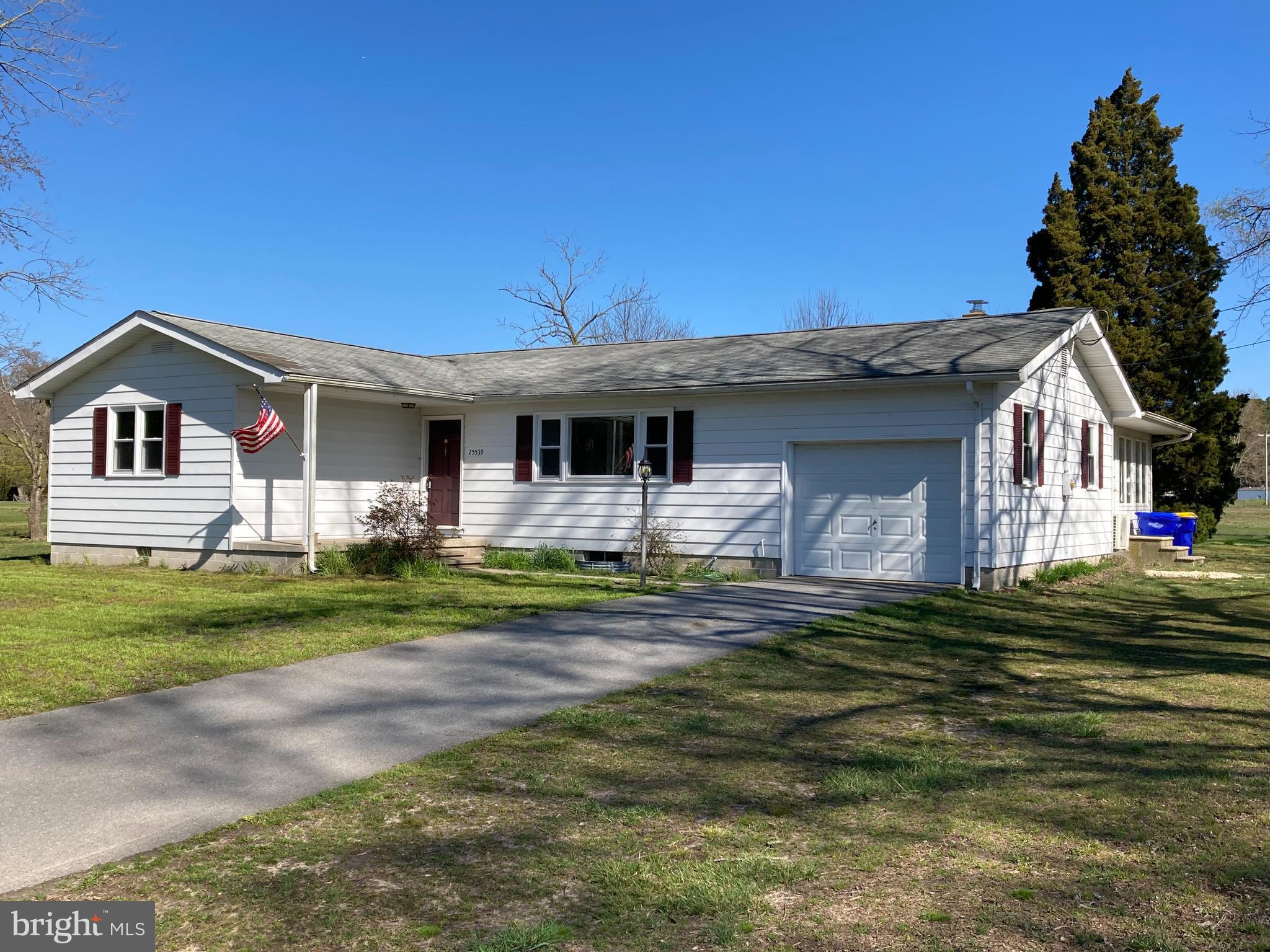 25539 Thomas Street Milton, DE 19968 - Photo 1 of 24 Welcome to 25539 Thomas St.