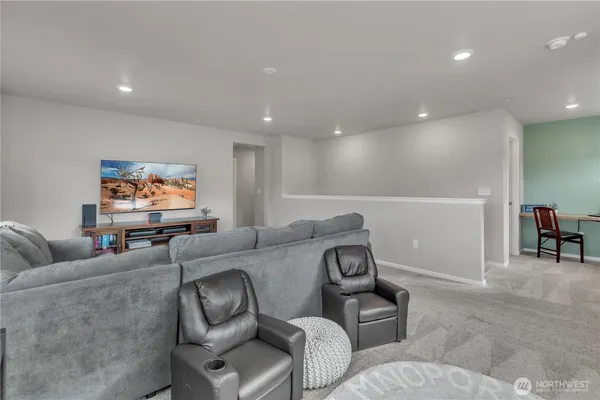 $690,000 | 1226 Baker Hts Loop, Bremerton, WA 98312