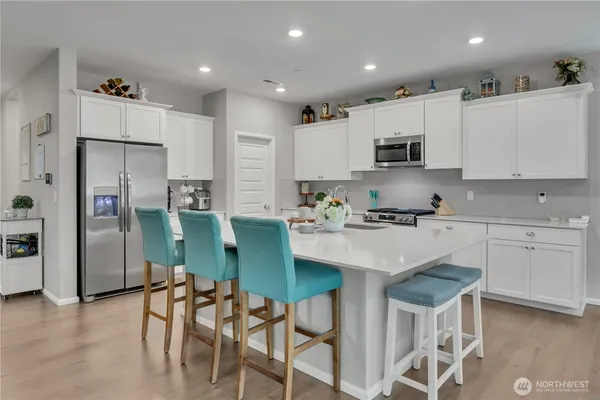 $690,000 | 1226 Baker Hts Loop, Bremerton, WA 98312