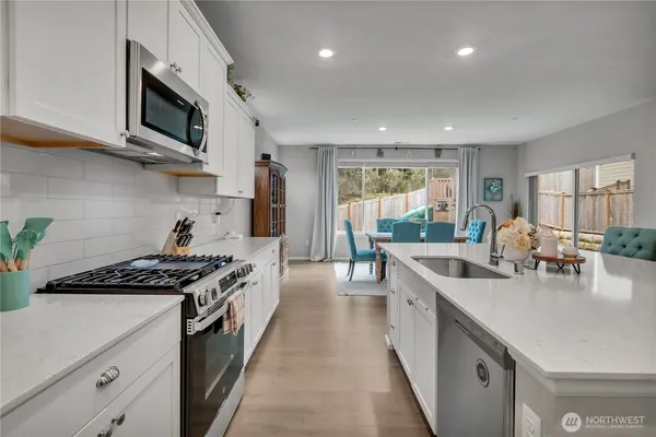 $690,000 | 1226 Baker Hts Loop, Bremerton, WA 98312