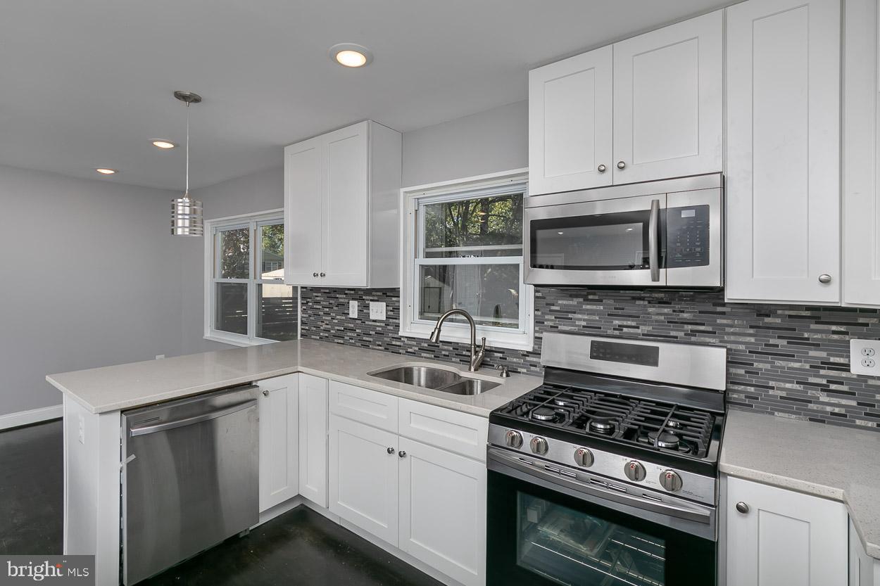 1004 Crosby Road Baltimore, MD 21228 - Photo 12 of 30