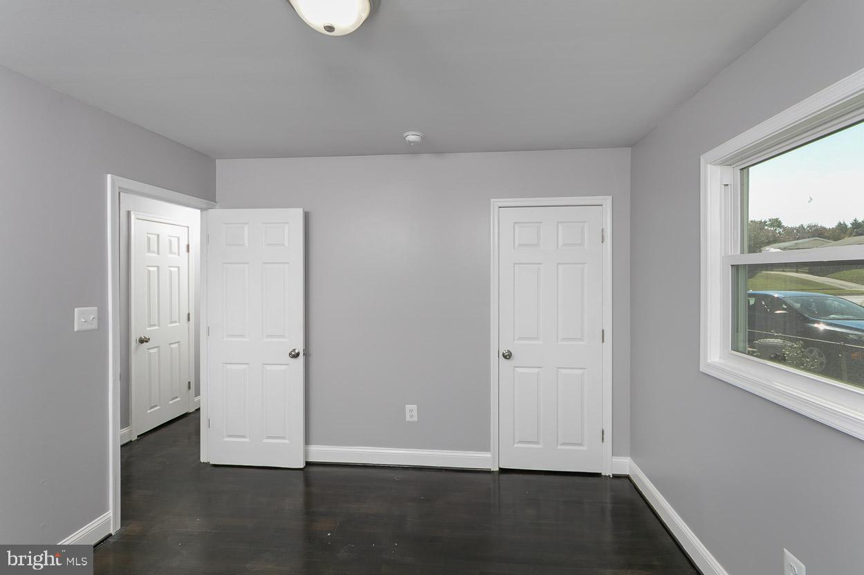1004 Crosby Road Baltimore, MD 21228 - Photo 15 of 30