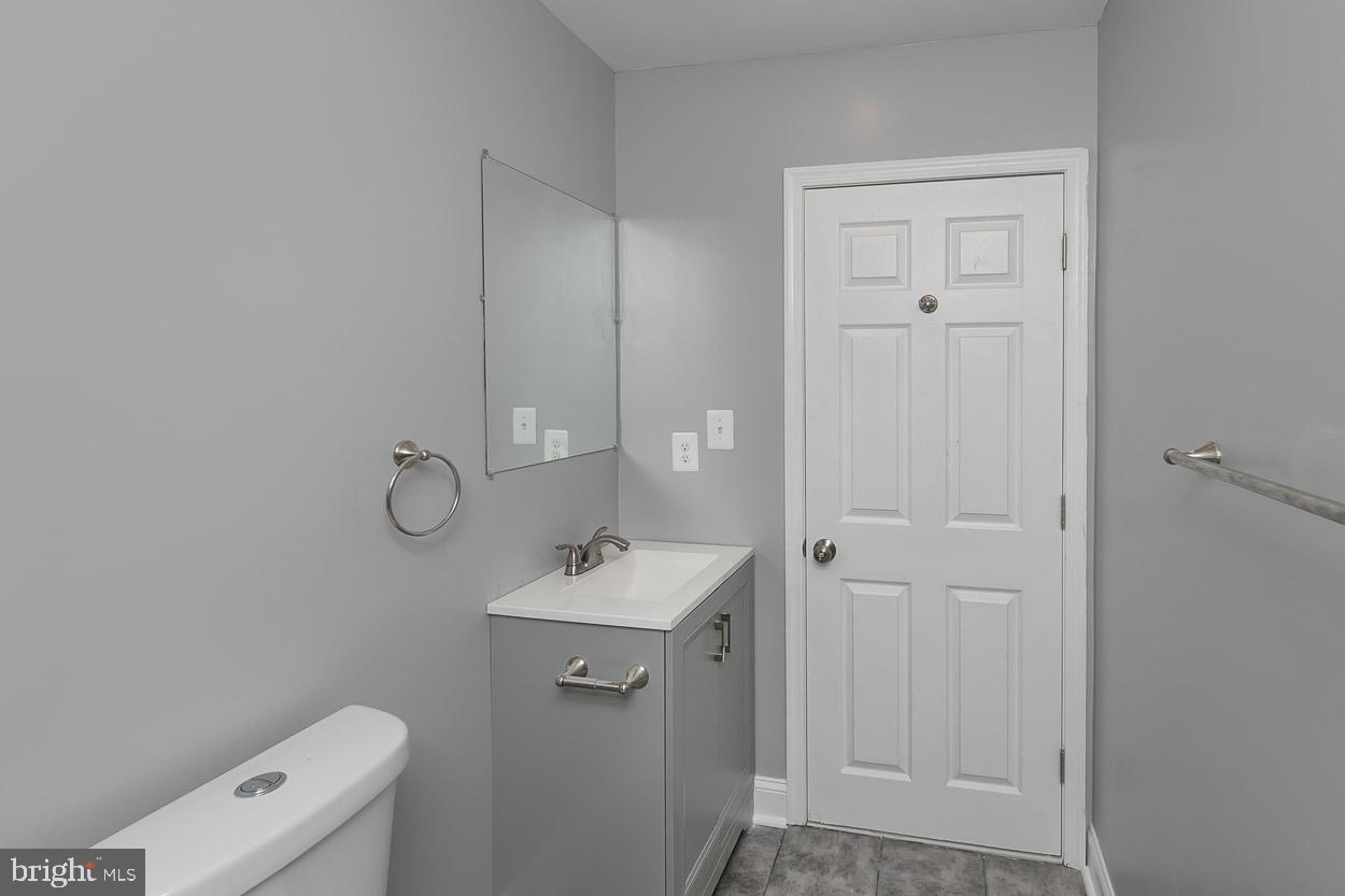 1004 Crosby Road Baltimore, MD 21228 - Photo 17 of 30