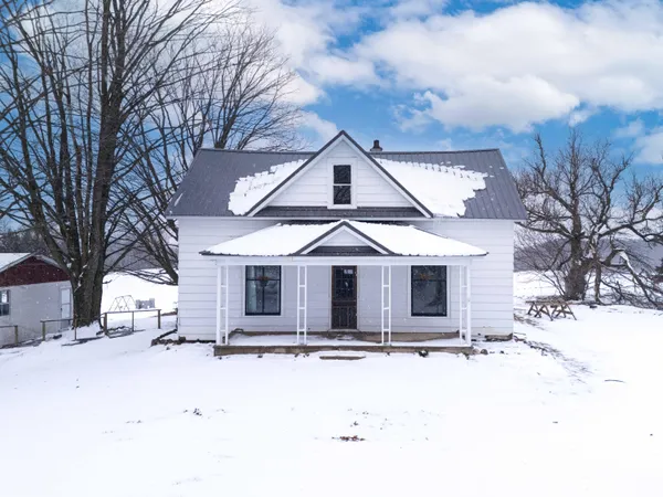 $300,000 | 11470 South 39 Road, Cadillac, MI 49601