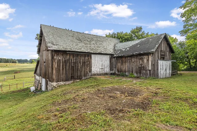 $356,000 | 11470 South 39 Road, Cadillac, MI 49601