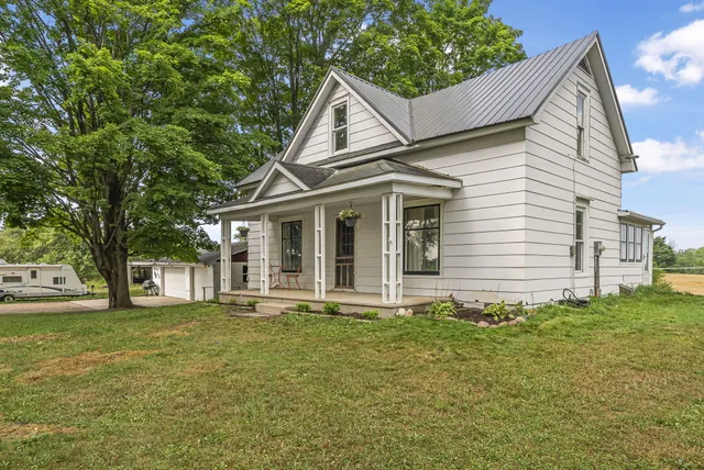 $356,000 | 11470 South 39 Road, Cadillac, MI 49601