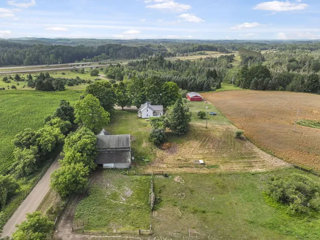 $348,000 | 11470 South 39 Road, Cadillac, MI 49601