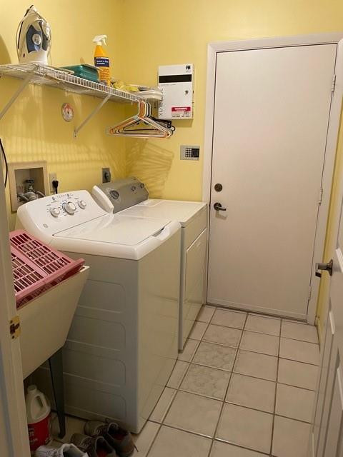 8481 Nadmar Avenue Boca Raton, FL 33434 - Photo 16 of 25 Laundry room