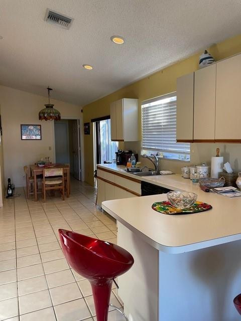8481 Nadmar Avenue Boca Raton, FL 33434 - Photo 8 of 25 kitchen